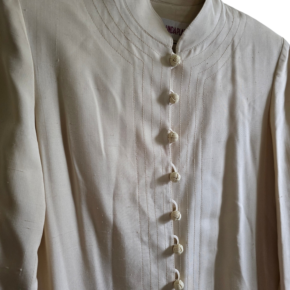 Vintage Tom and Linda Platt Ivory Silk Duster Coat (or longline jacket) - Picture 2 of 7